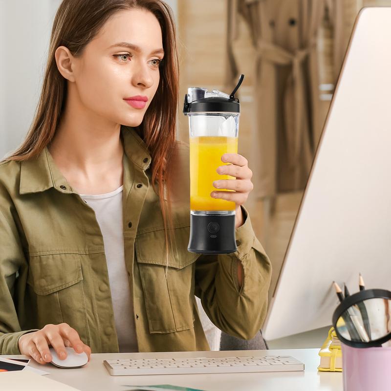 Draagbare blender voor smoothi - Protein Shaker Bottle recensie en prijs